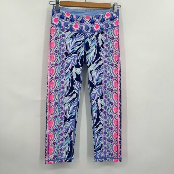 Lilly Pulitzer Multicolor Luxletic Flock Together Crop Leggings Size Small - Picture 1 of 8